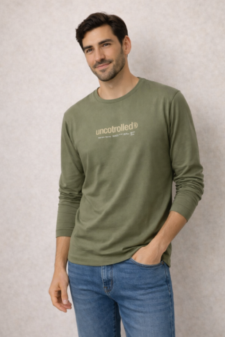 REMERA M/L UNCONTROLED